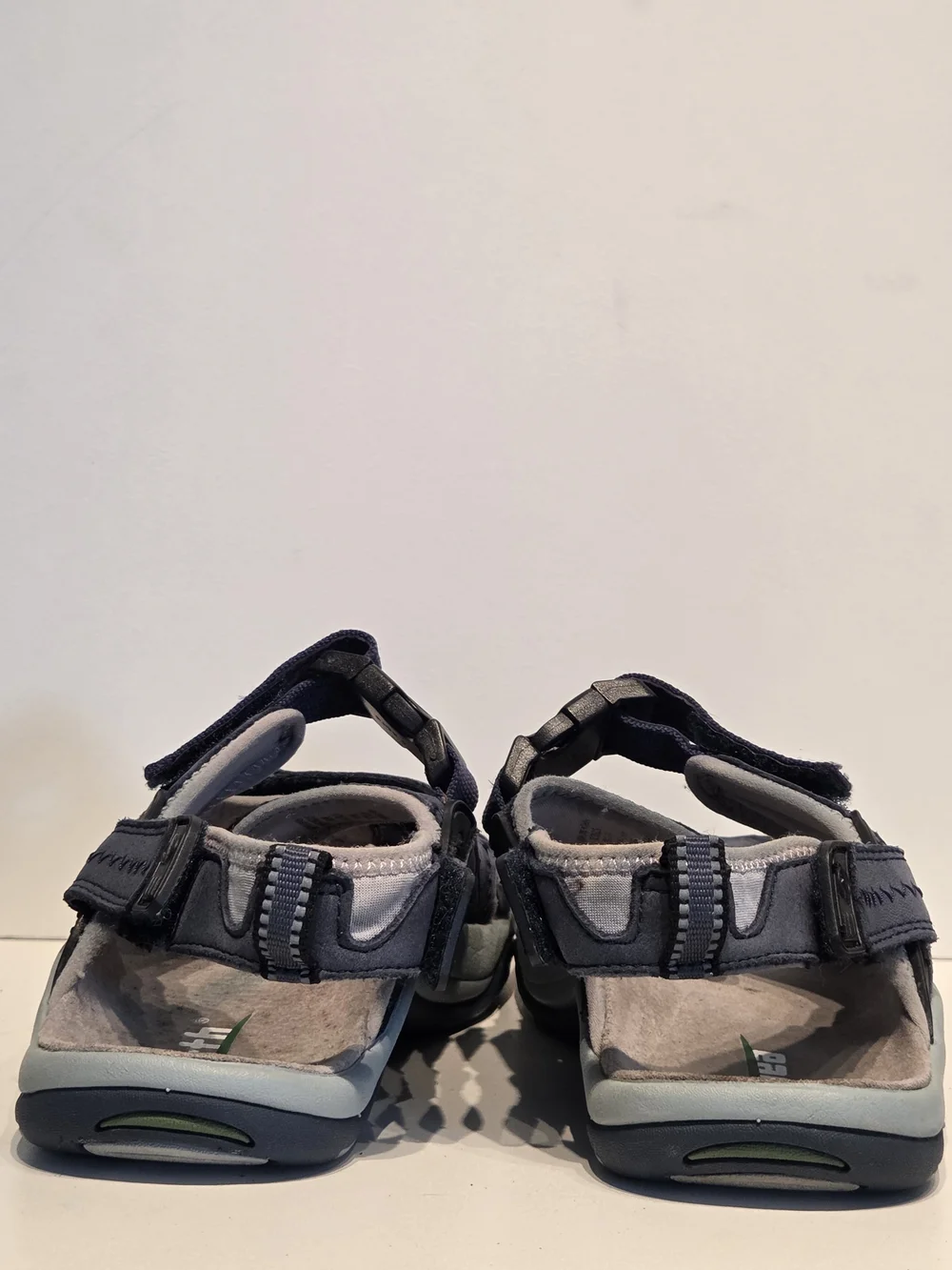 Keen Sandals Men’s 8.5 Newport H2 Olive Green/Yellow Water Hiking Active Sport